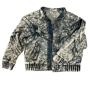Gazoz By Manshoory Large Women’s Oversized Acid Wash Denim Jacket